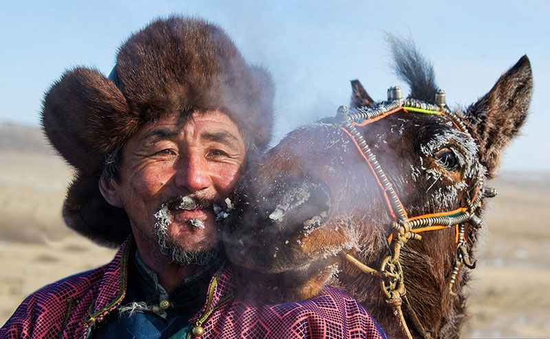 mongoia winter horseman photos